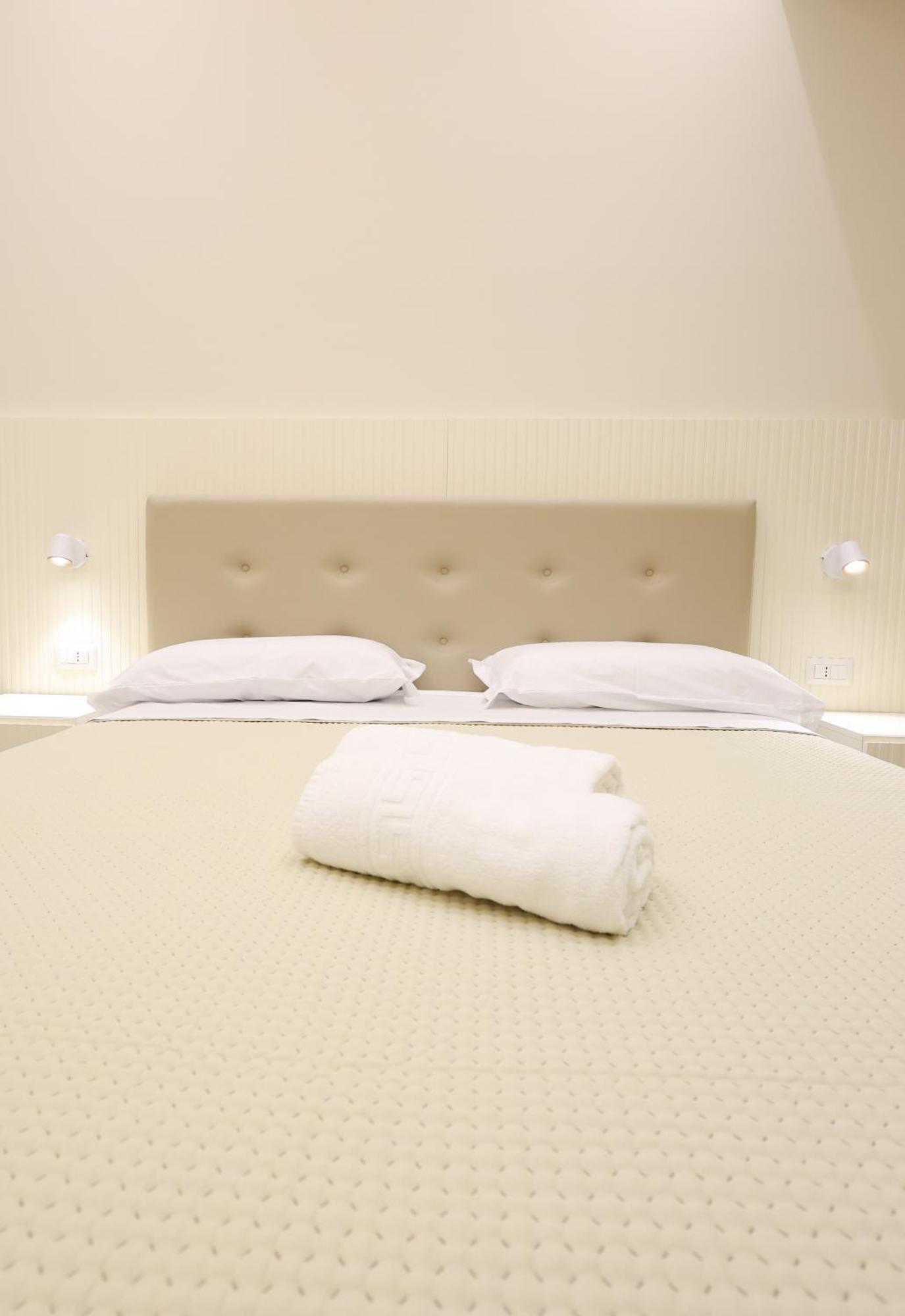 Nazzari B&B Тропея Экстерьер фото