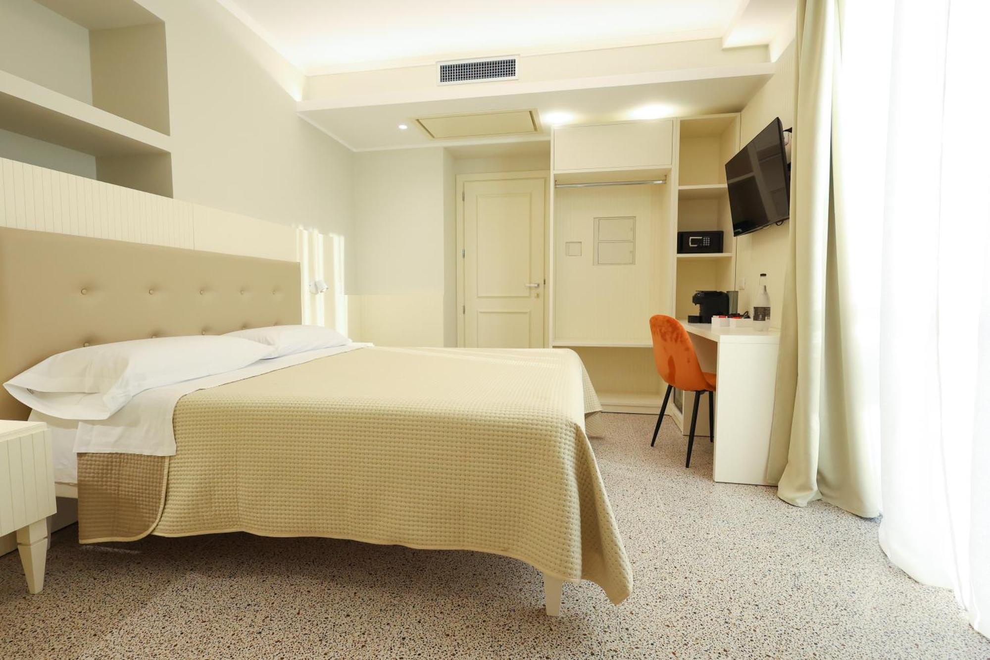 Nazzari B&B Тропея Экстерьер фото
