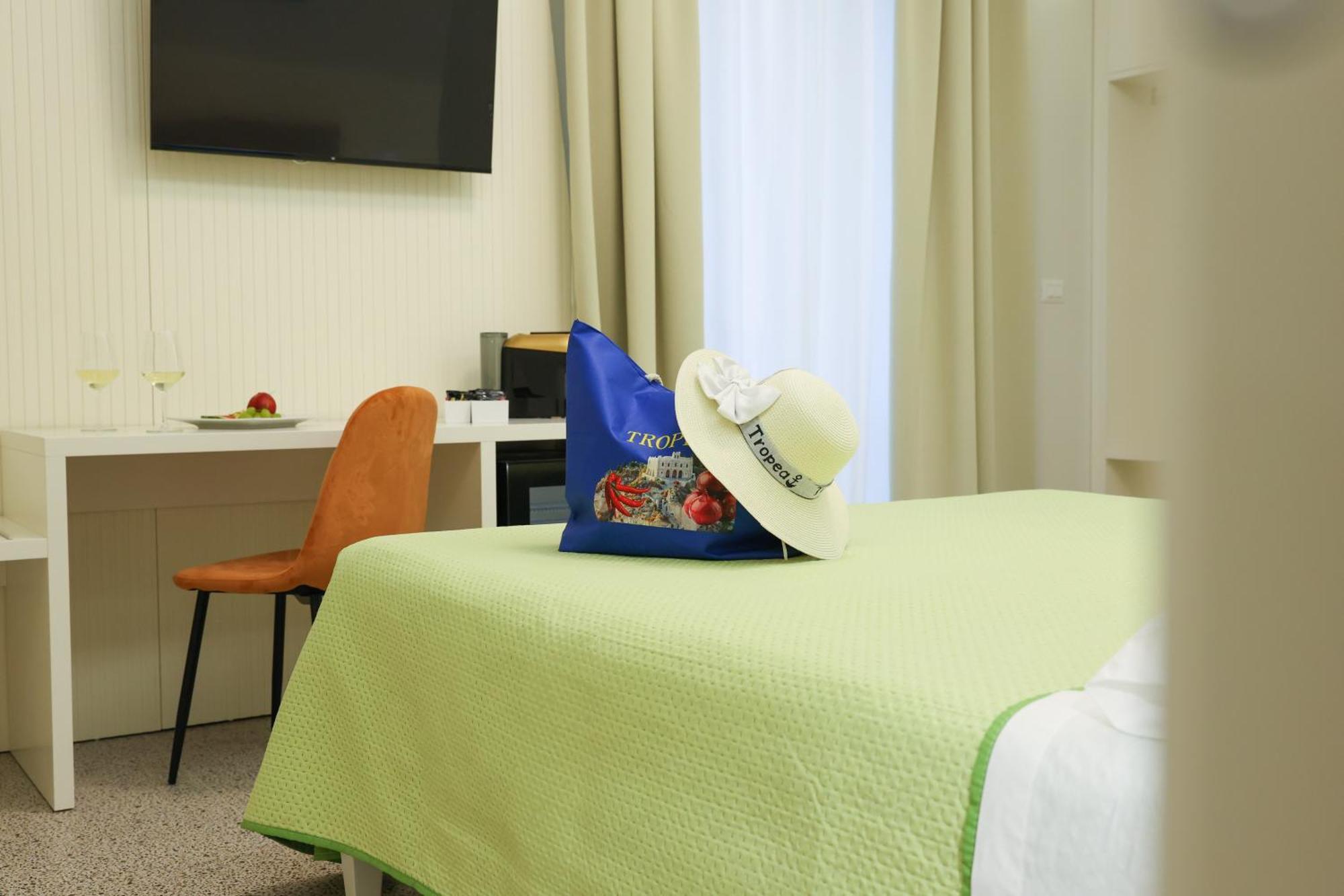 Nazzari B&B Тропея Экстерьер фото