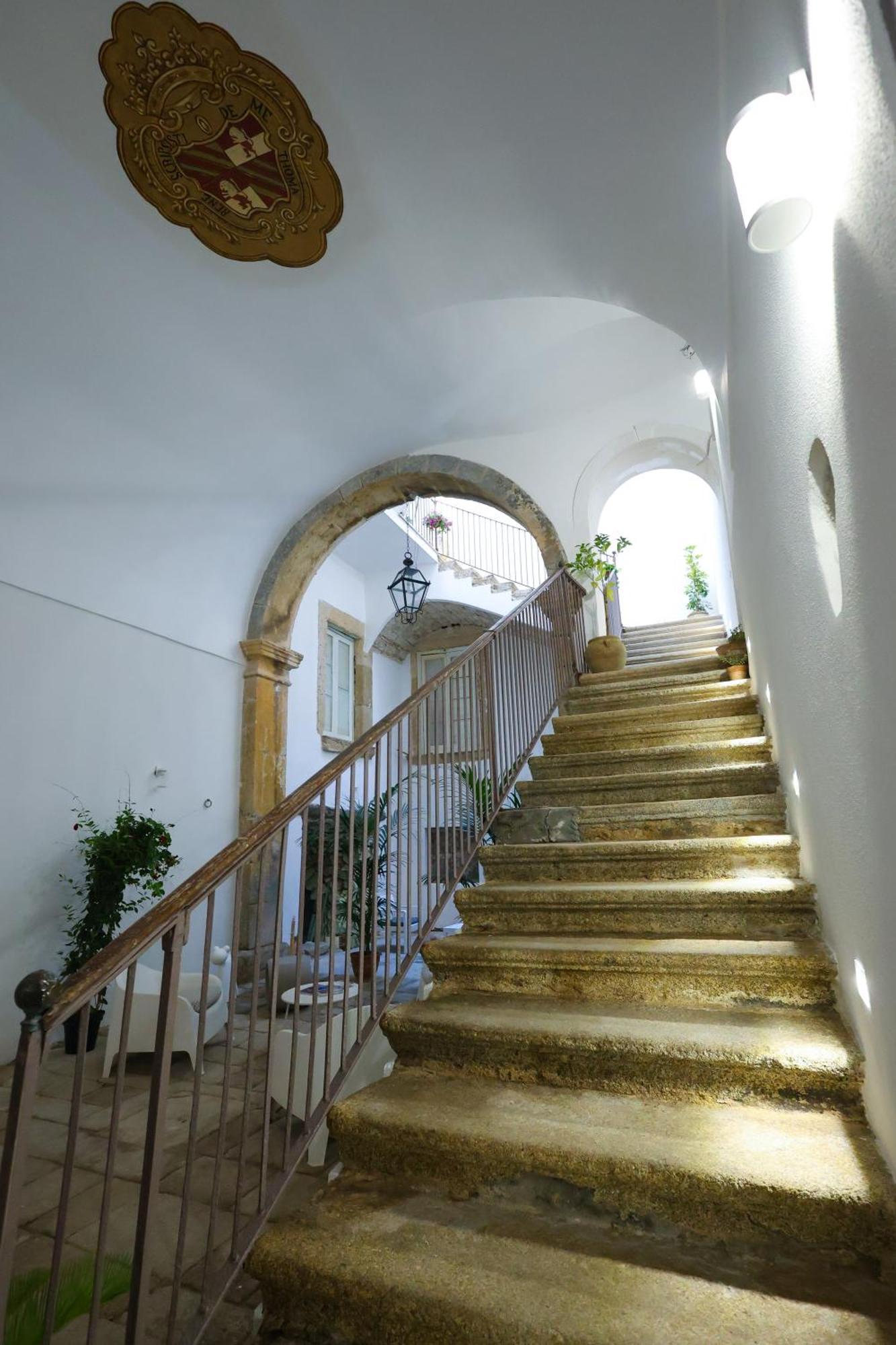 Nazzari B&B Тропея Экстерьер фото