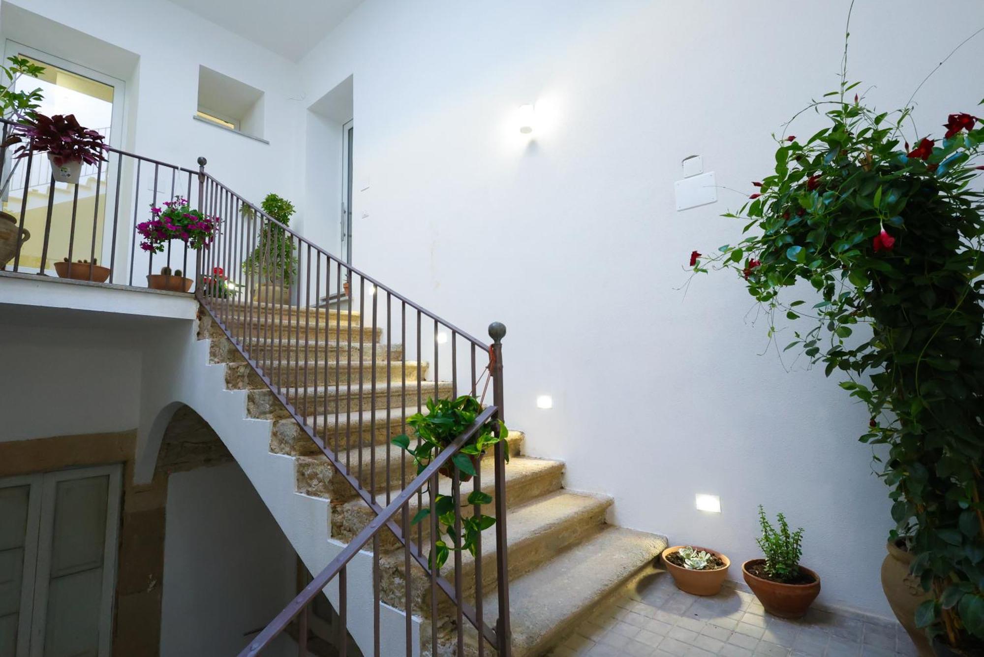 Nazzari B&B Тропея Экстерьер фото