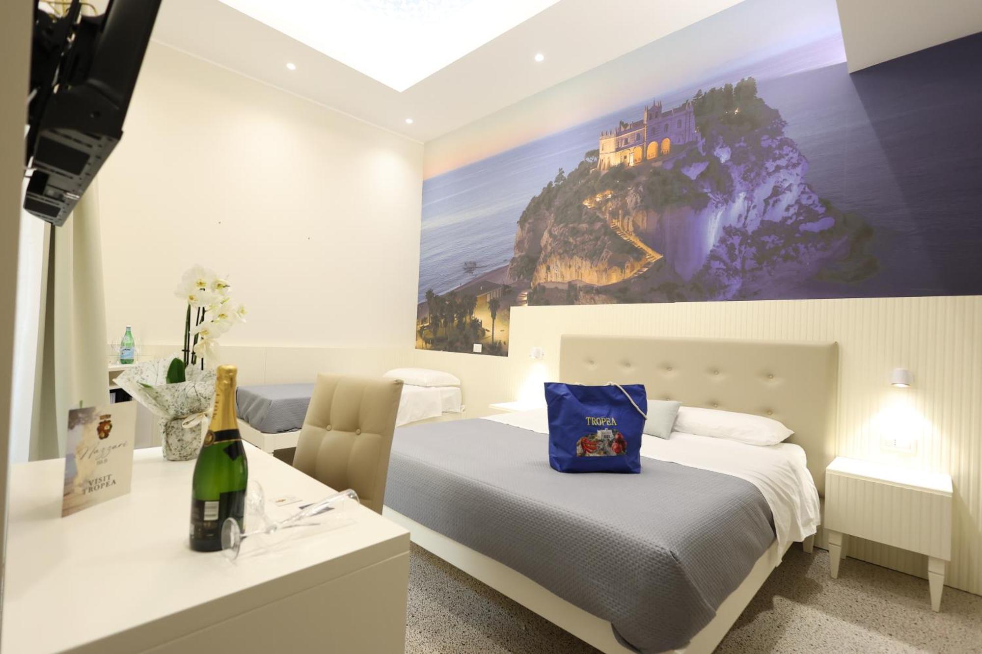 Nazzari B&B Тропея Экстерьер фото