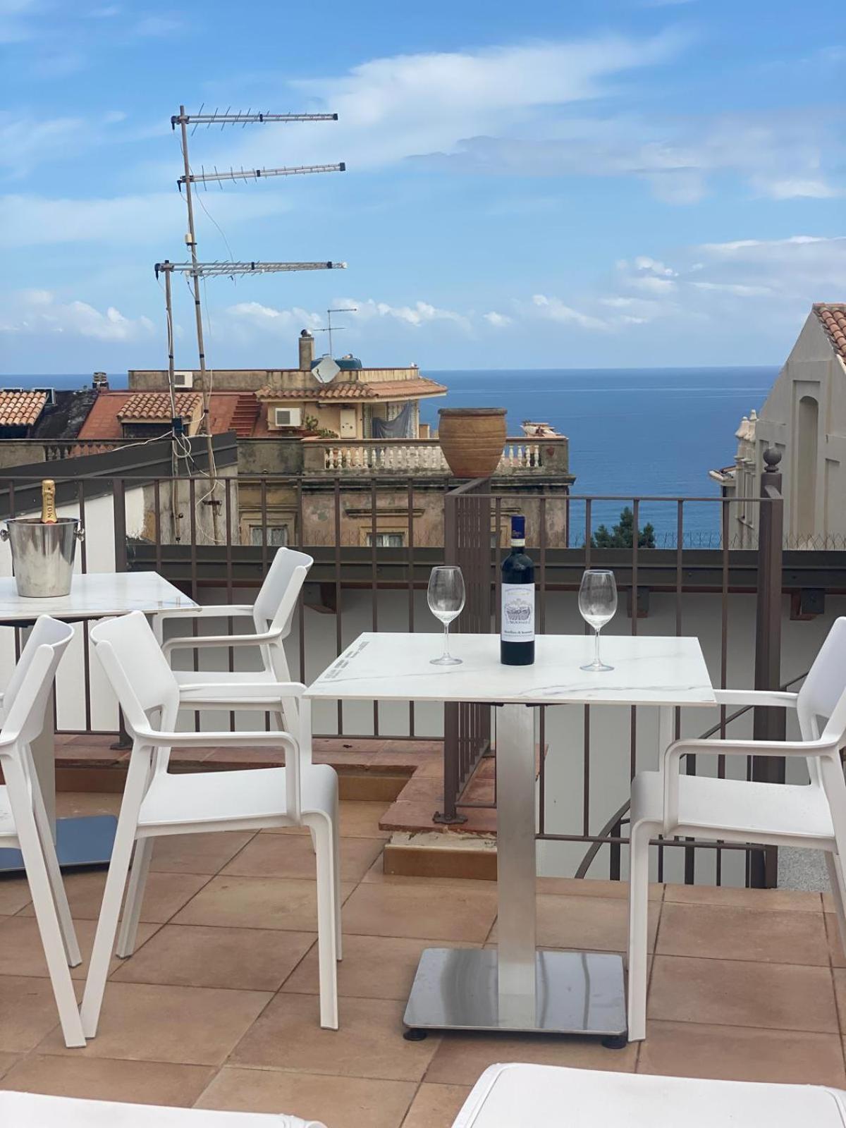 Nazzari B&B Тропея Экстерьер фото